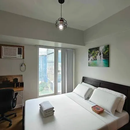 Solinea Tower 3, Lazuli 2506A